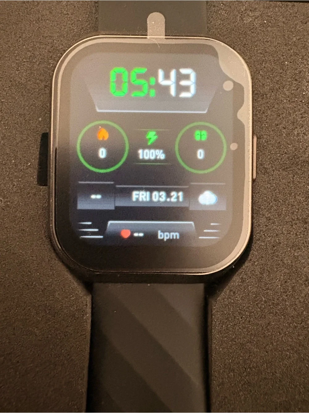 Smart Fitness Watch - Black